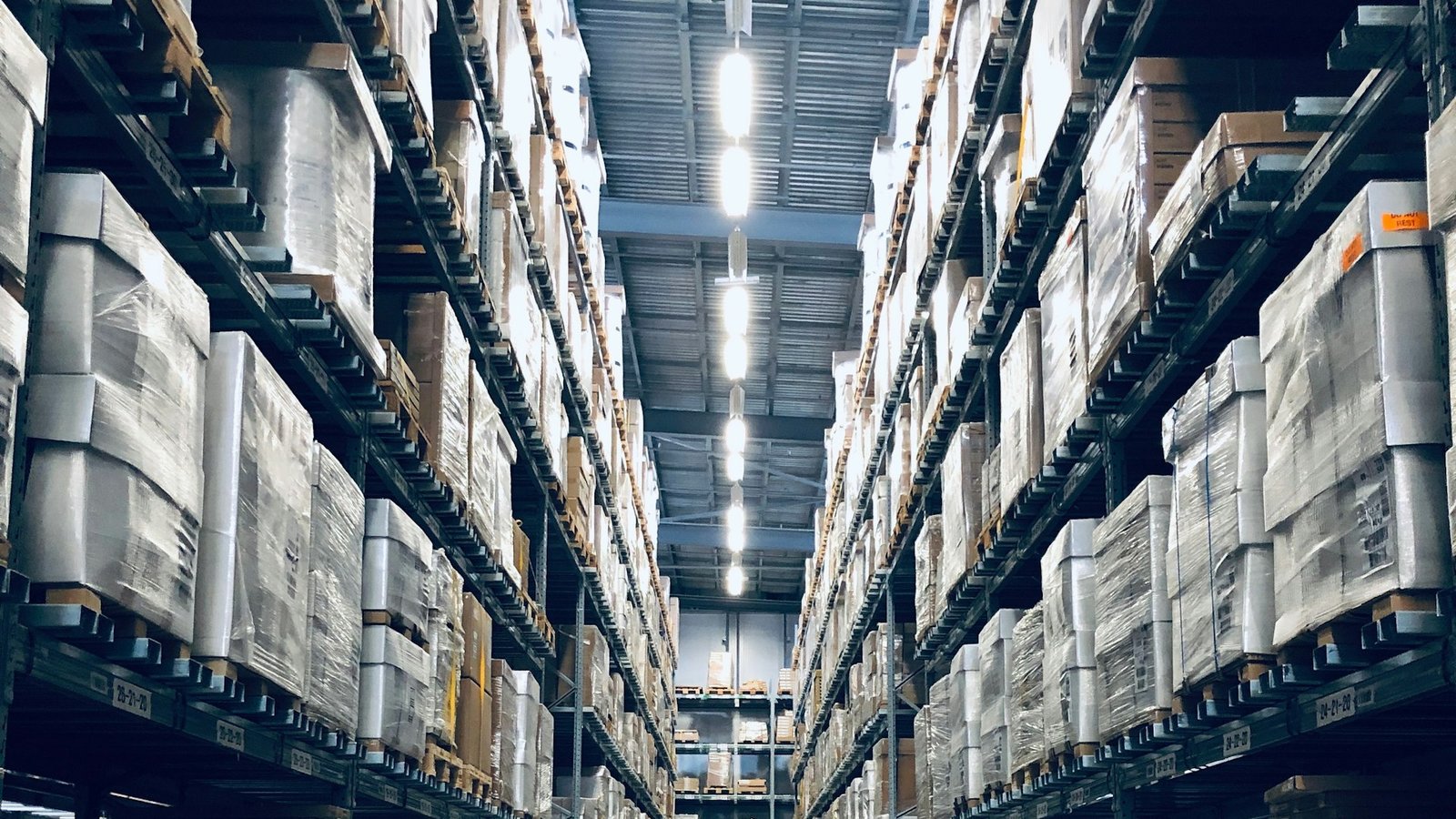 Une adresse en France, 15 jours de stockage inclus.